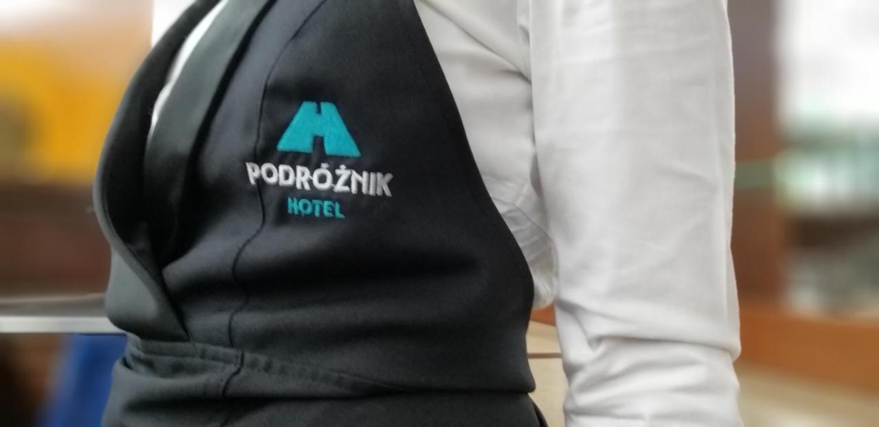 Hotel Podroznik Koszuty Exteriör bild